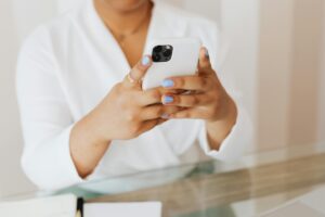 Jak działa e-recepta online? Praktyczny przewodnik dla pacjenta