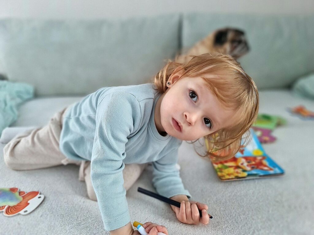 Wymioty u dziecka podczas infekcji – przyczyny, postępowanie i sygnały ostrzegawcze